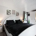 Apartment Nordsee-ferienwohnung Halligland *